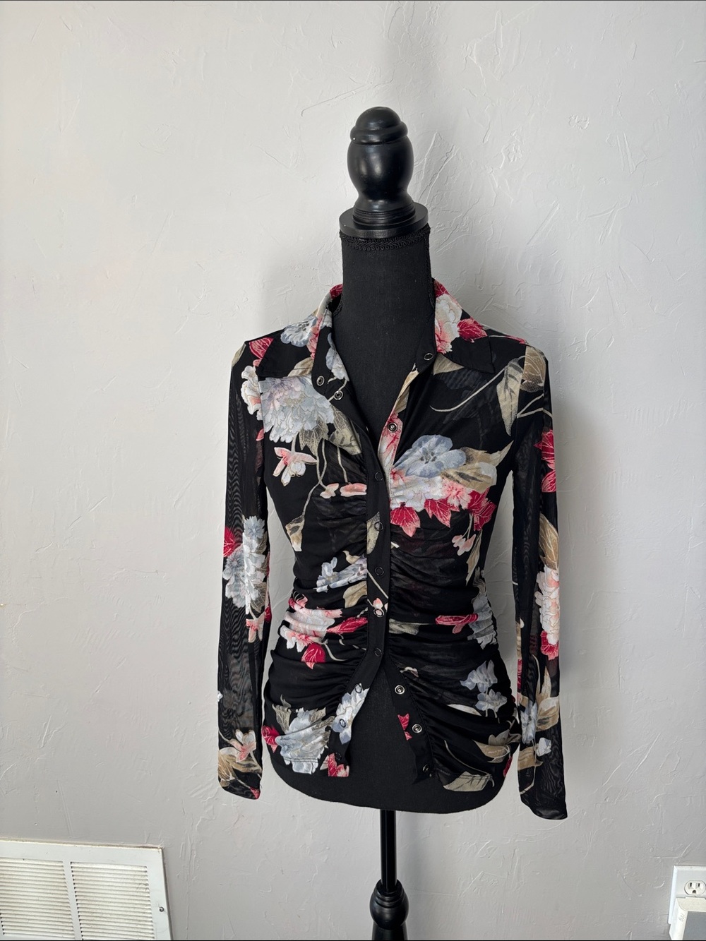 White House Black Market Floral Button-Up Blouse - Black with Pink & Cream Print
